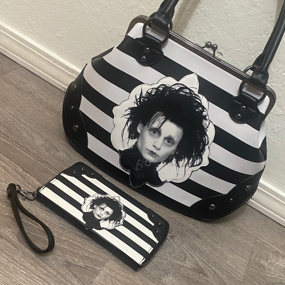 NWOT Rock Rebel Edward Scissorhands Black and White Striped Women Bag Set
